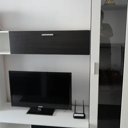 Apartment In Kavatsi